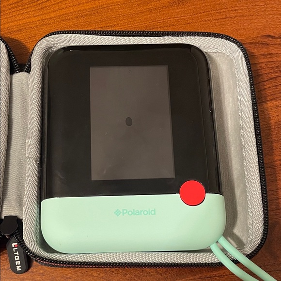Polaroid Camera with 2pack Zink Paper